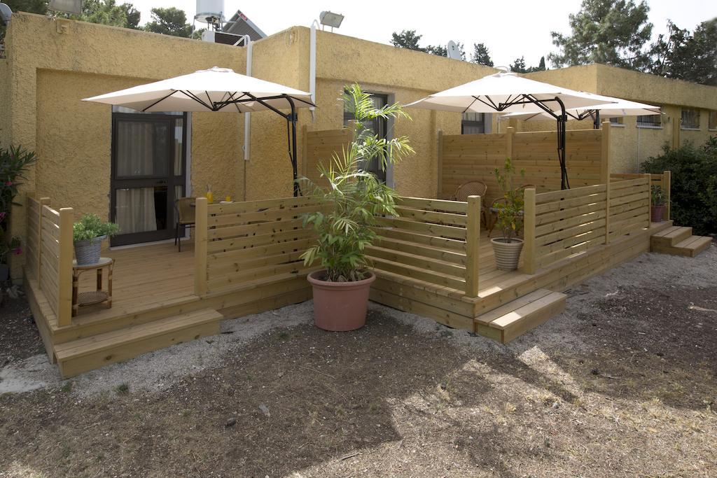 Zohar Badeshe Hotel Daliyya Szoba fotó